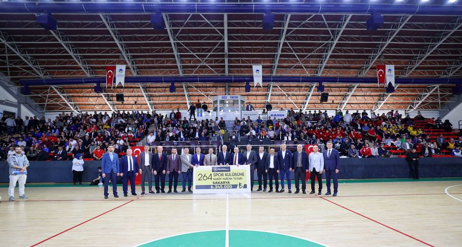 Başkan Yüce törende açıkladı: “Büyükşehir’e düşen payın yarısını spor kulüplerimize bağışlıyoruz”