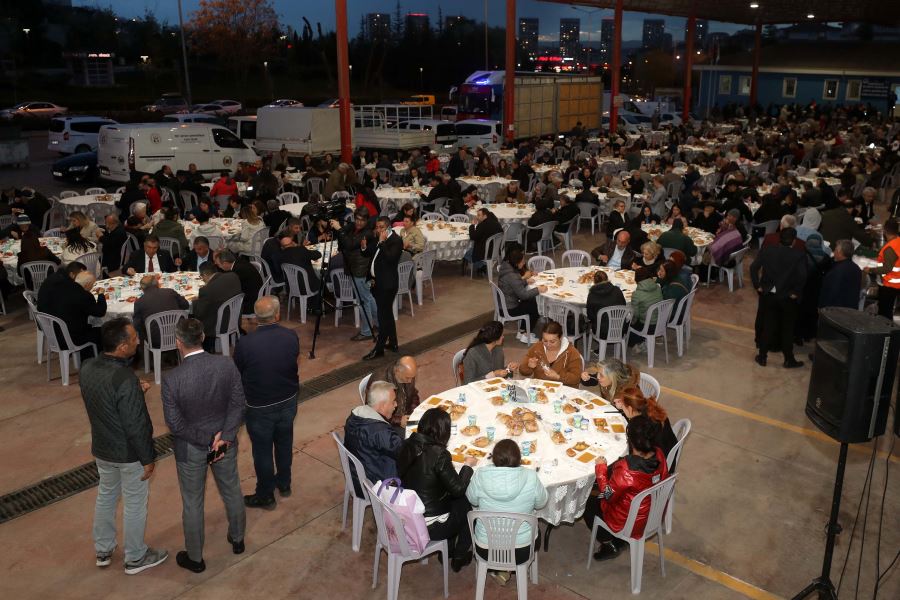 Batıkent sakinleri iftar sofrasında buluştu
