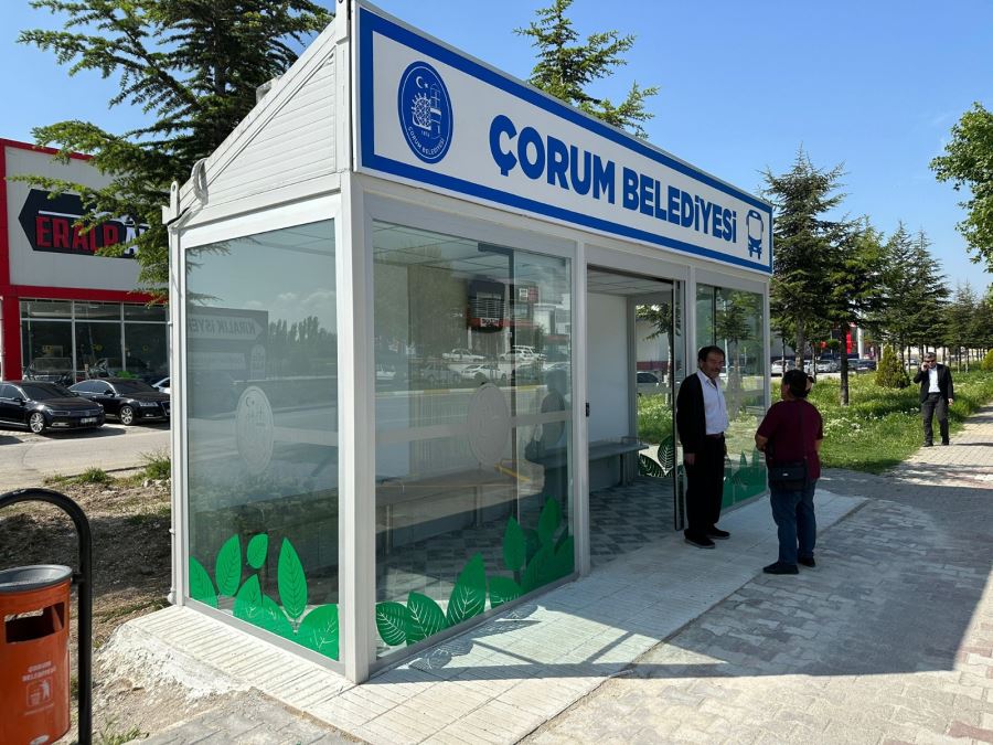 Belediye, klimalı durakları artık kendisi üretiyor