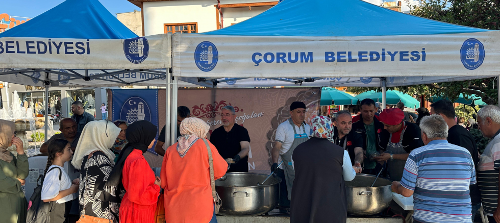 Belediyeden Aşure İkramı - TÜRKİYE - İnternetin Ajansı