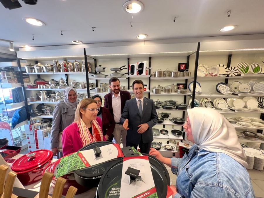 Berna Abiş’e Karamürsel’de büyük ilgi