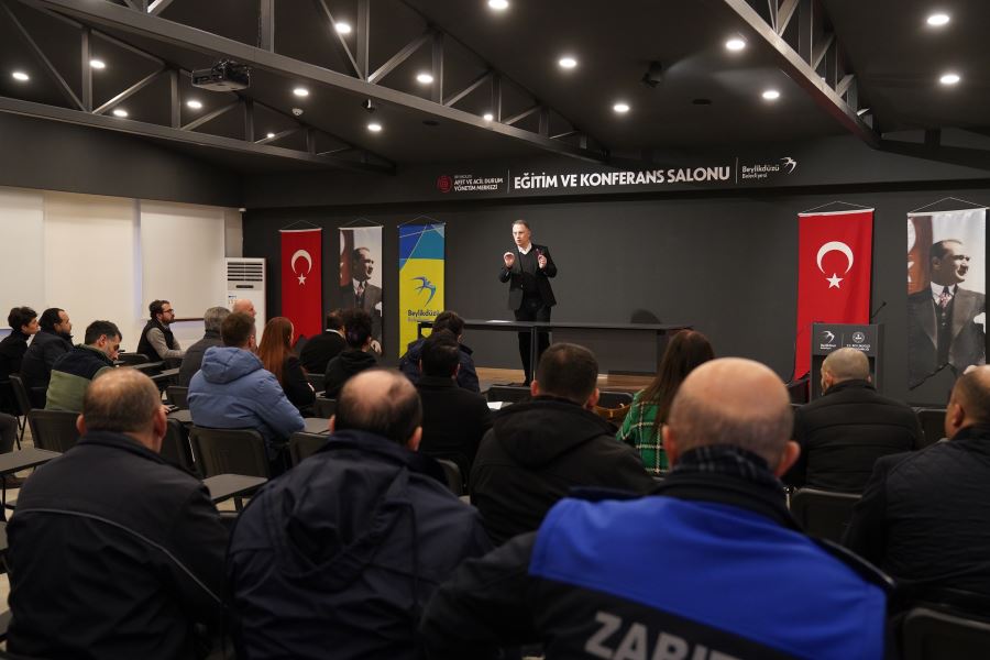 BEYLİKDÜZÜ BELEDİYESİ TEK YÜREK AFET BÖLGESİNİN YANINDA