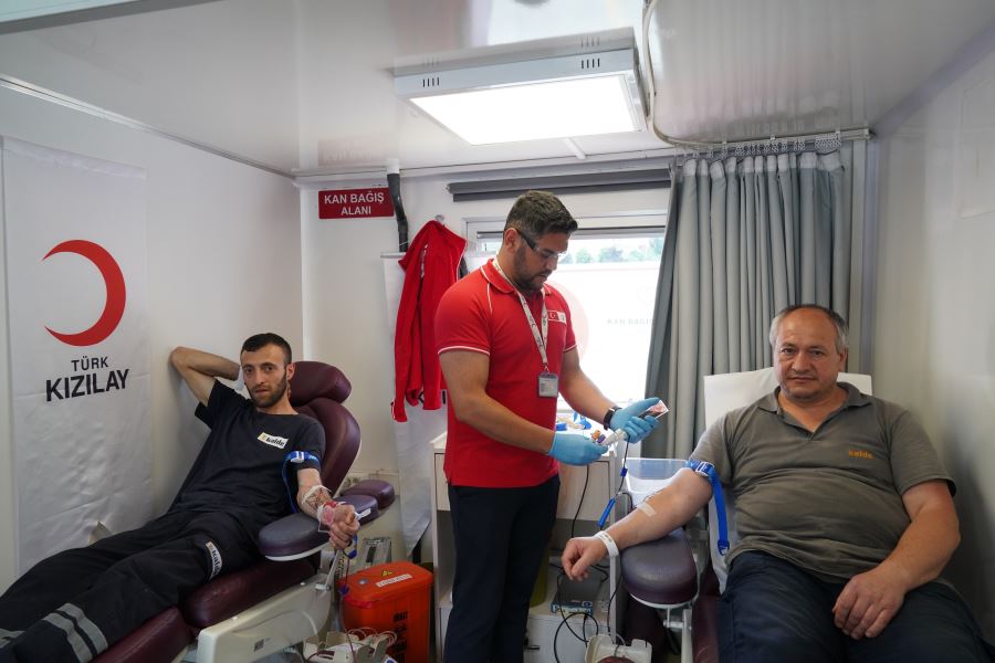 BEYLİKDÜZÜ’NDE KAN BAĞIŞI NOKTASI KURULDU