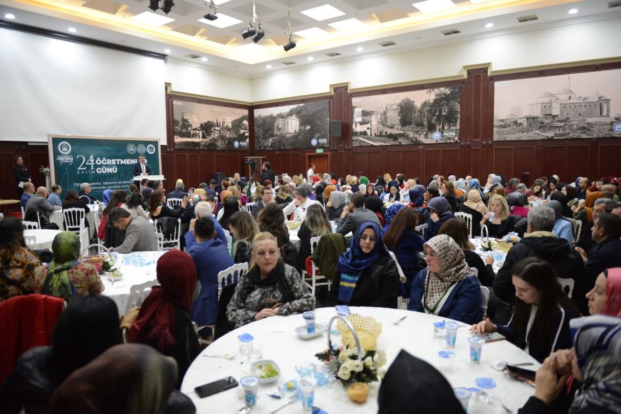 BİZ ŞEHRİ, ÖĞRETMENLER GELECEĞİ İNŞA EDİYOR