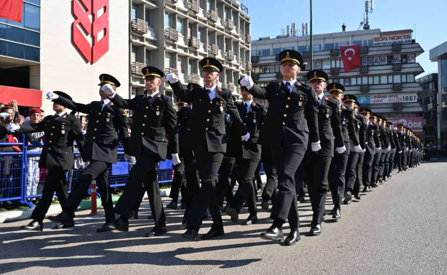 Bursa’da Cumhuriyet Bayramı coşkusu