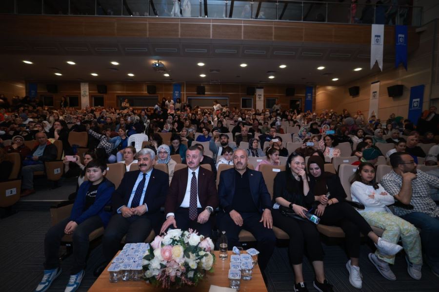Büyükakın: İnsanlara hayat veren proje Anne Şehir