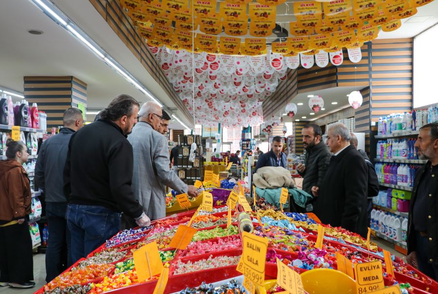 BÜYÜKŞEHİR BELEDİYESİ ÖNCÜLÜĞÜNDE BAYRAM ÖNCESİ SIKI DENETİM