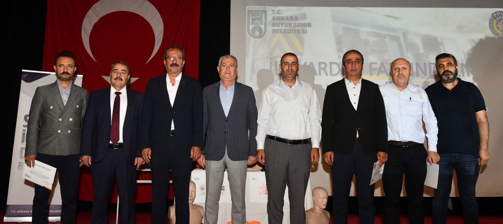BÜYÜKŞEHİR BELEDİYESİNDEN SERVİS ŞOFÖRLERİ VE REHBERLERİNE İLK YARDIM EĞİTİMİ  - GÜNDEM - İnternetin Ajansı