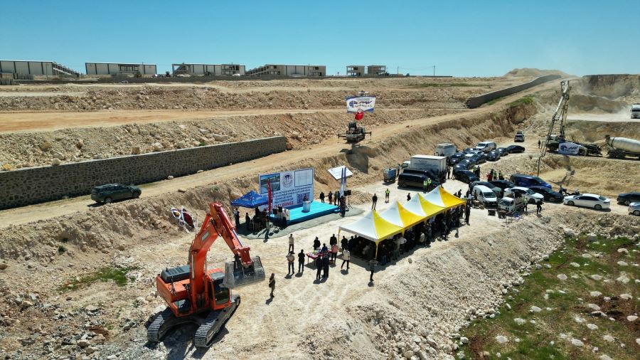 BÜYÜKŞEHİR BÜSEM NAKLİYECİLER SİTESİ’NİN TEMELİ ATILDI