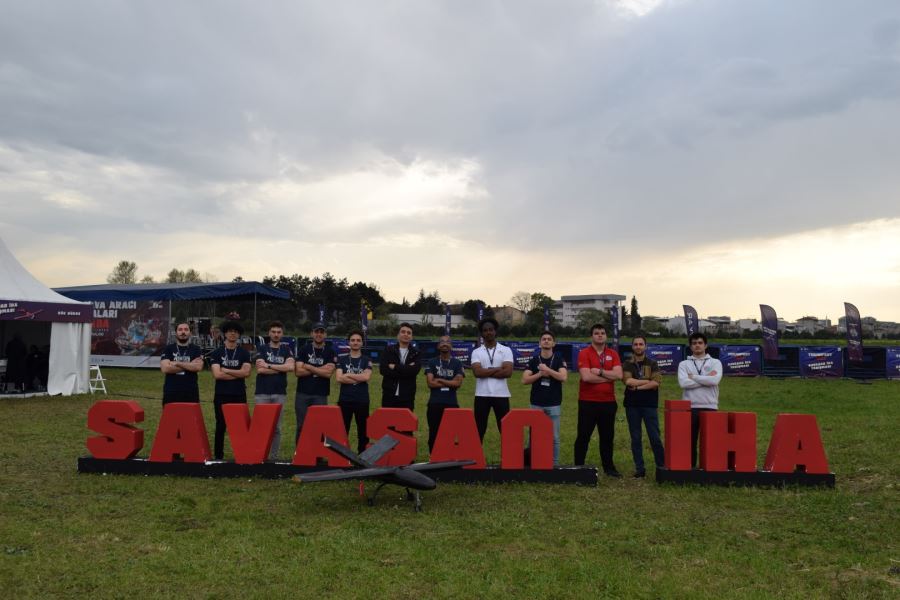 Büyükşehir E-Gençlik takımı Koustech,Teknofest’ten dereceyle döndü