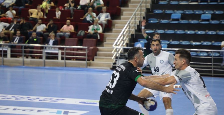 Büyükşehir Hentbol Beykoz’a konuk oldu