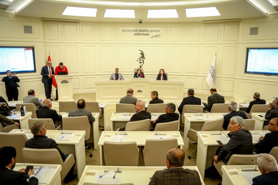 BÜYÜKŞEHİR MECLİSİNİN GÜNDEMİ DEPREMZEDELER OLDU