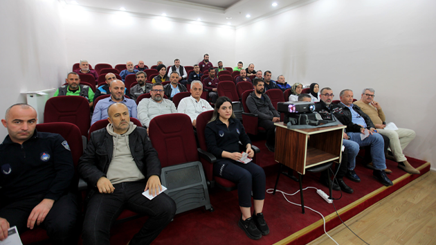 Büyükşehir personelini olası afete hazırlıyor