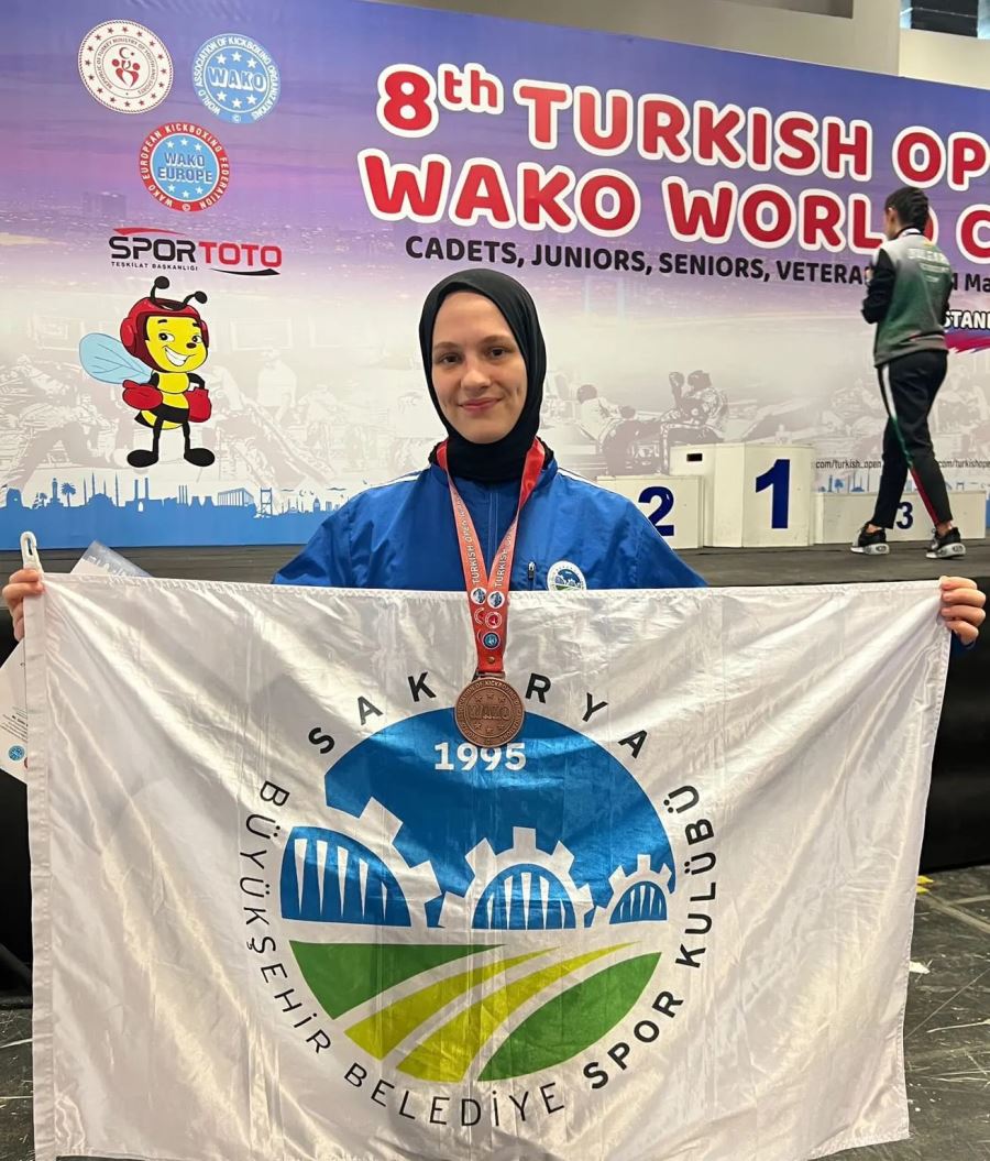 Büyükşehir sporcusundan dünya şampiyonasında büyük başarı