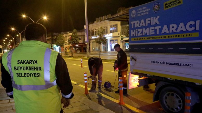 Büyükşehir’den Bosna Caddesi’ne  estetik katan gece mesaisi - TÜRKİYE - İnternetin Ajansı