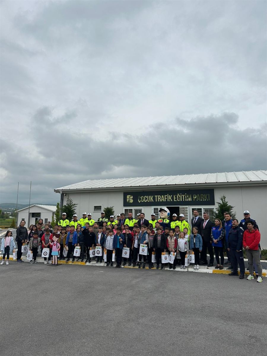 Büyükşehir’den ‘Karayolu Trafik Haftası’ etkinlikleri