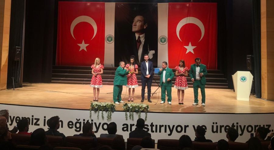 Büyükşehir’den öğrencilere  finaller öncesi moral konseri