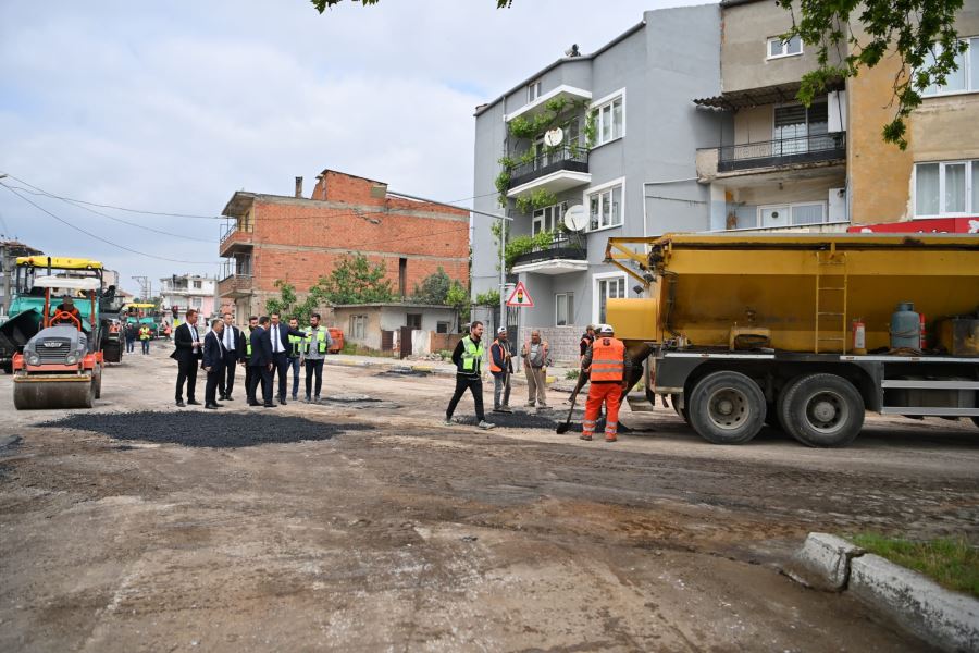Büyükşehrin asfalt çalışmaları tam gaz