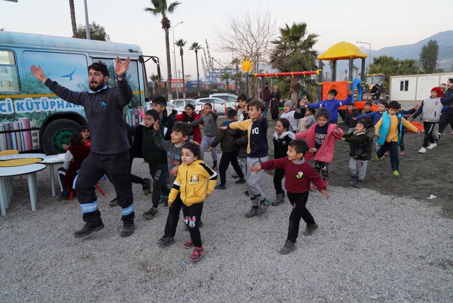 ÇADIR KENTTE ÇOCUKLAR İÇİN YAŞAM MERKEZİ KURULDU
