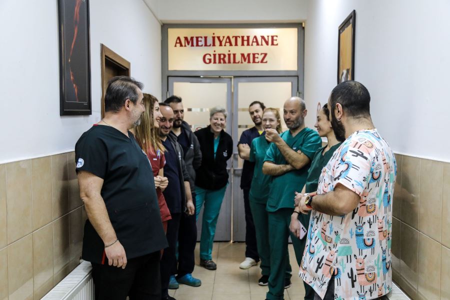 ÇANKAYA BELEDİYESİ VETERİNER HEKİM VE TEKNİKERLERİ BİLİMİN IŞIĞIYLA İLERLİYOR