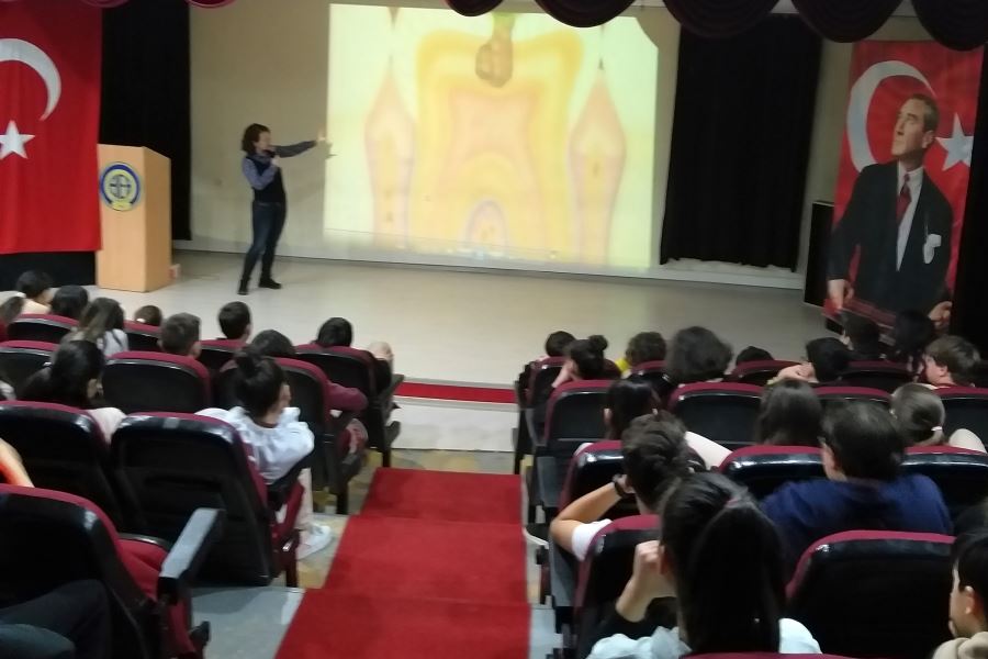 ÇANKAYA BELEDİYESİNDEN ÖĞRENCİLERE AĞIZ VE DİŞ SAĞLIĞI EĞİTİMİ