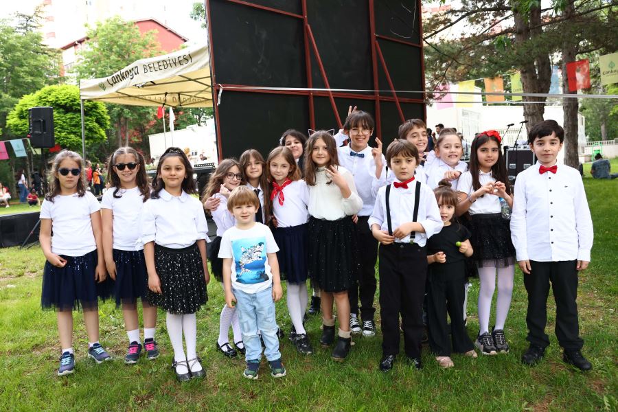 ÇANKAYA’NIN MİNİK YETENEKLERİ SAHNE ALDI