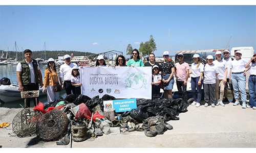 ÇEVRE GÜNÜNDE ÖĞRENCİLERDEN ANLAMLI ETKİNLİK