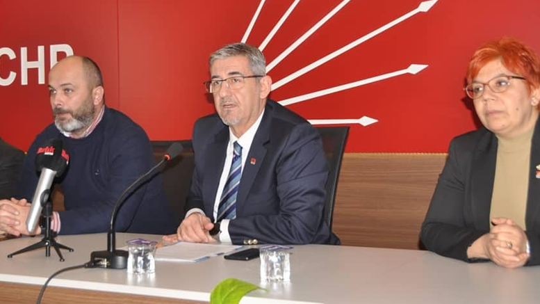 CHP BALIKESİR İL BAŞKANI ERDEN KÖYBAŞI YENİDEN ADAY - GÜNDEM - İnternetin Ajansı