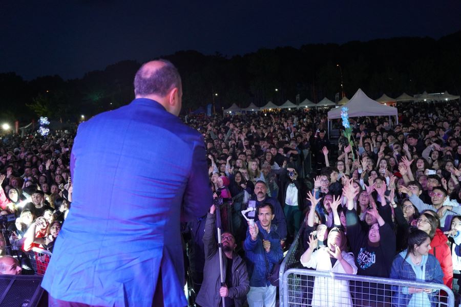 CHP Gençlerin Festivaline (Gazifest) Engel Olamadı