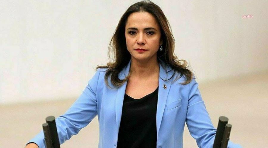 CHP GENEL BAŞKAN YARDIMCISI GAMZE AKKUŞ İLGEZDİ: “BAKANLIK DA EN AZ DEPREM KADAR ZARAR VERİYOR”