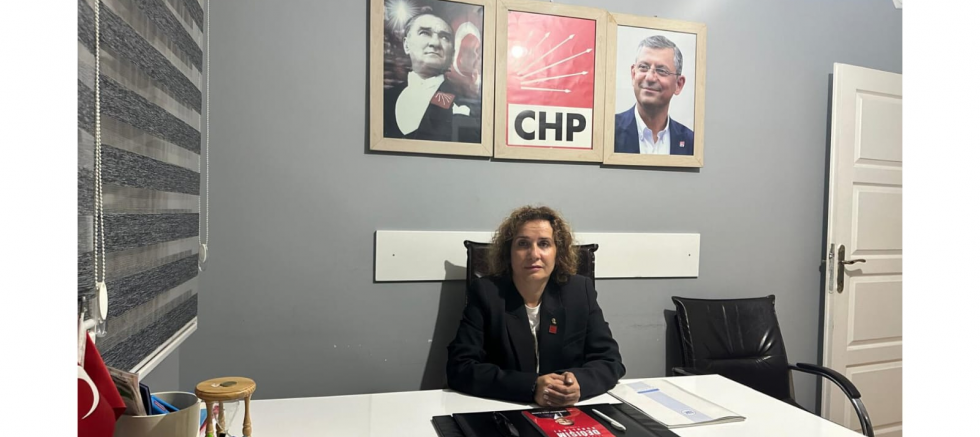 CHP SERDİVAN İLÇE BAŞKANI NALAN YEDEKÇİ: “HALKIN GEÇİM DERDİ HER GEÇEN GÜN DAHA AĞIRLAŞIYOR” - GÜNDEM - İnternetin Ajansı