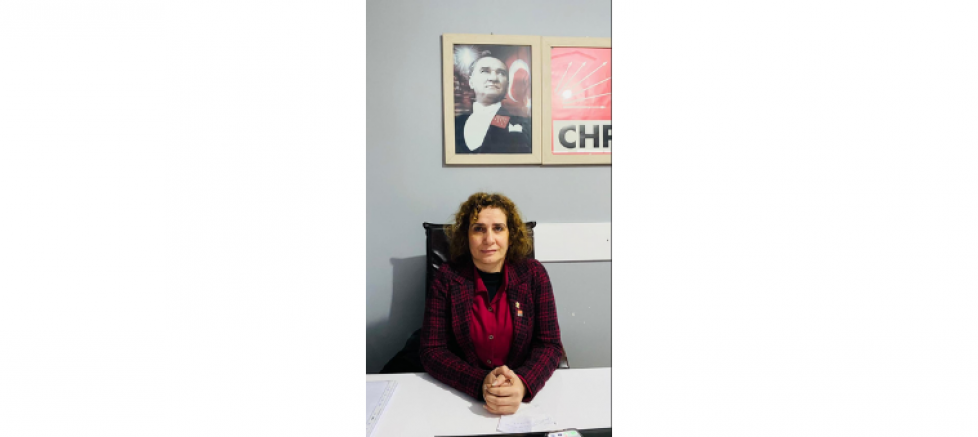 CHP SERDİVAN İLÇE BAŞKANLIĞI KENDİ BİNASINA KAVUŞTU! - GÜNDEM - İnternetin Ajansı