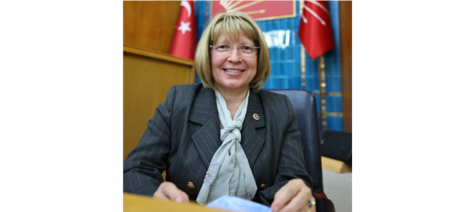 CHP TEKİRDAĞ MİLLETVEKİLİ NURTEN YONTAR: “TRAKYA'NIN EN BÜYÜK SORUNLARINDAN BİRİ KANSERDİR. ERGENE NEHRİ, YILLARDIR ZEHİR AKIYOR VE KANSER CAN ALMAYA DEVAM EDİYOR” - GÜNDEM - İnternetin Ajansı