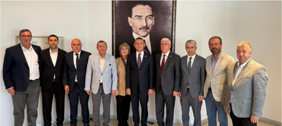 CHP'den Deprem Bölgelerine Tam Destek Sözü: Kahramanmaraş İl Başkanı Ünal Ateş ve Belediye Başkanlarından Önemli Ziyaret - GÜNDEM - İnternetin Ajansı