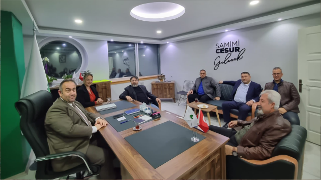 CHPİ SOYLUÇİÇEK'TEN MİLLET İTTİFAKI'NA ANLAMLI ZİYARETLER: AKP BOŞA KÜREK ÇEKİYOR!