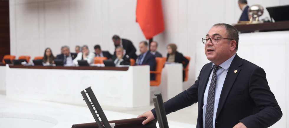CHP’Lİ EVRİM KARAKOZ’DAN İKTİDARA TEPKİ: “EMEKLİLERİ HER GEÇEN GÜN DAHA DA YOKSULLAŞTIRIYORSUNUZ” - SİYASET - İnternetin Ajansı