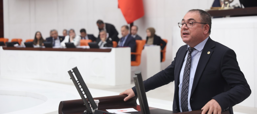 CHP’Lİ KARAKOZ’DAN ZAM TEPKİSİ: “EMEKLİYE, ASGARİ ÜCRETLİYE YOK; DOĞAL GAZA, ELEKTRİĞE VAR” - SİYASET - İnternetin Ajansı