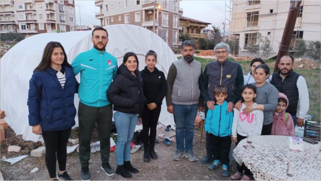 CHP’li Parlar, deprem bölgesinde yaşanan sorunlara dikkat çekti