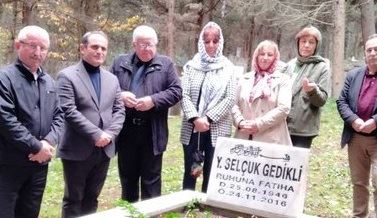 CHP’Lİ SELÇUK GEDİKLİ MEZARI BAŞINDA ANILDI
