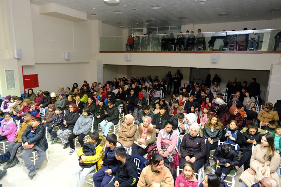 ÇİFTELER’DE GENÇLERE DOĞAÇLAMA TİYATRO