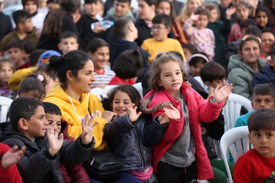 Çocuklar yeniden gülmeye başladı