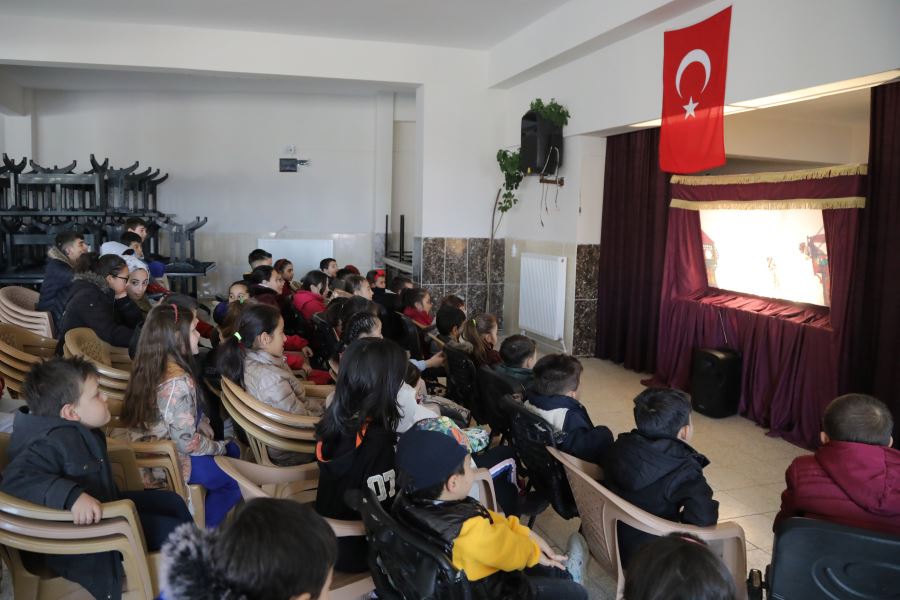 ÇOCUKLARA MÜZE GEZİSİ VE KARAGÖZ OYUNU
