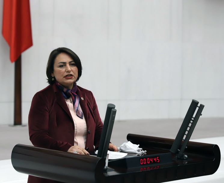 ÇOK ÇOK ÜZGÜNÜZ
