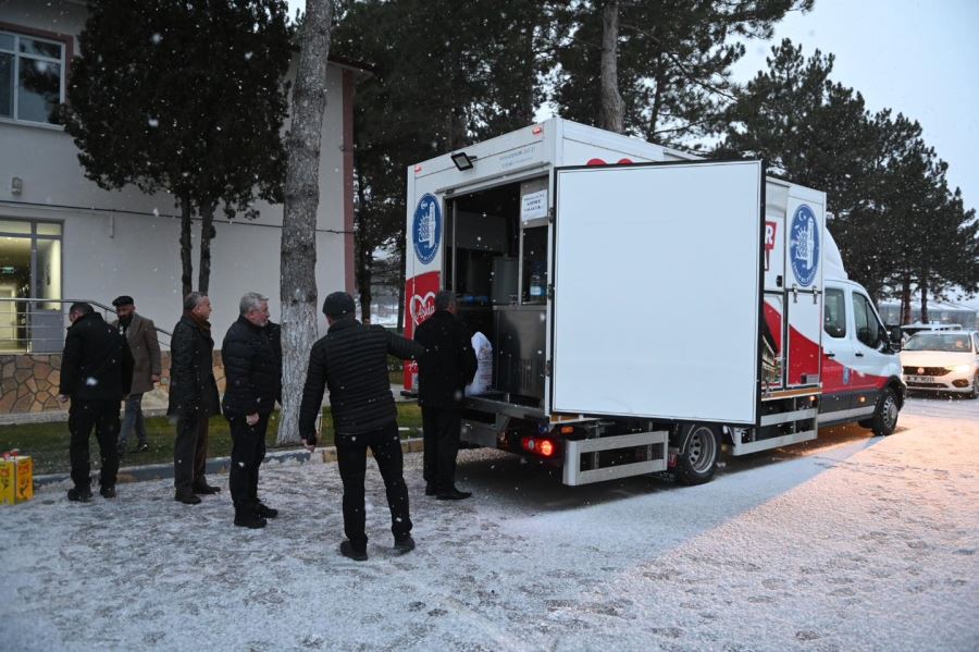 Çorum Belediyesi, depremzedeler için seferber oldu