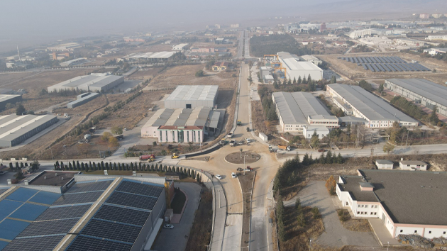 Çorum Belediyesi’nden OSB’ye asfalt desteği