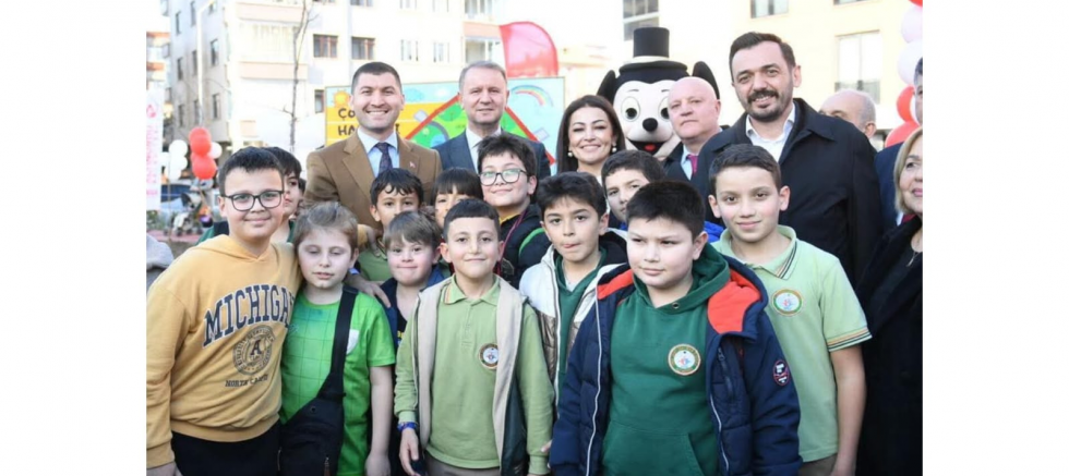 Cumhuriyet Halk Partisi (CHP) Altınordu İlçe Başkanı Bulut Gürsoy, Altınordu’da Çocuk Hakları Parkı Açılışına Katıldı - GÜNDEM - İnternetin Ajansı