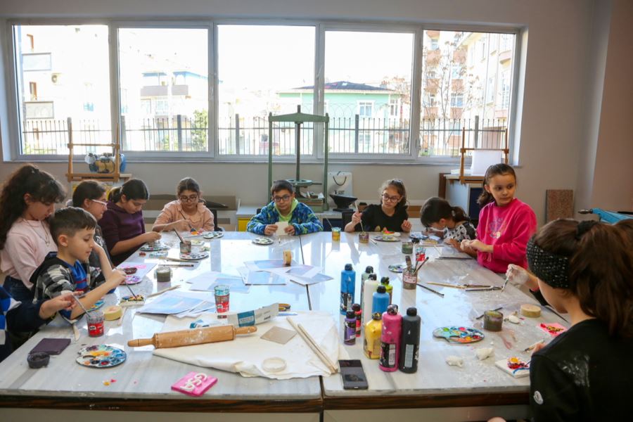 CUMHURİYET’İN 100. YILINDA 100 ÇOCUKLA SANAT ATÖLYELERİ