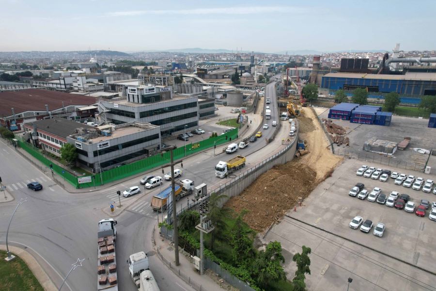 Darıca Osmangazi Köprüsü  için 97 adet fore kazık çakılıyor