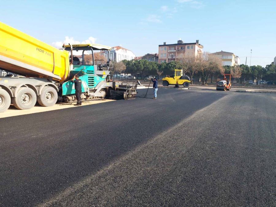Derince Sağlıklı Yaşam Parkında otopark asfaltlandı