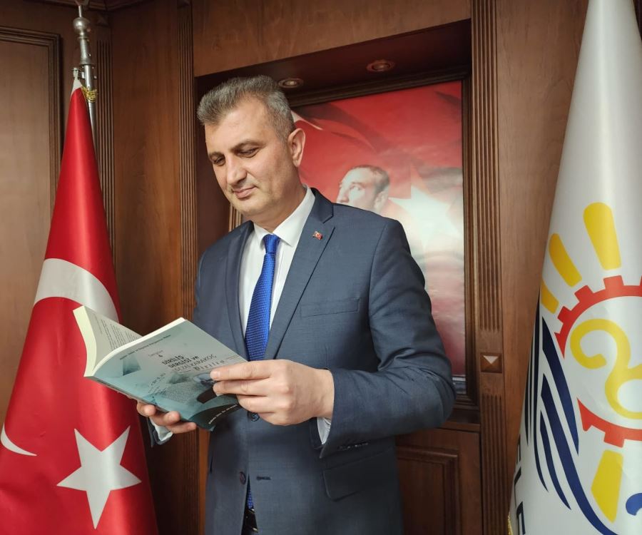 DİRİLİŞ DERGİSİ VE SEZAİ KARAKOÇ KİTABI YAYINLANDI